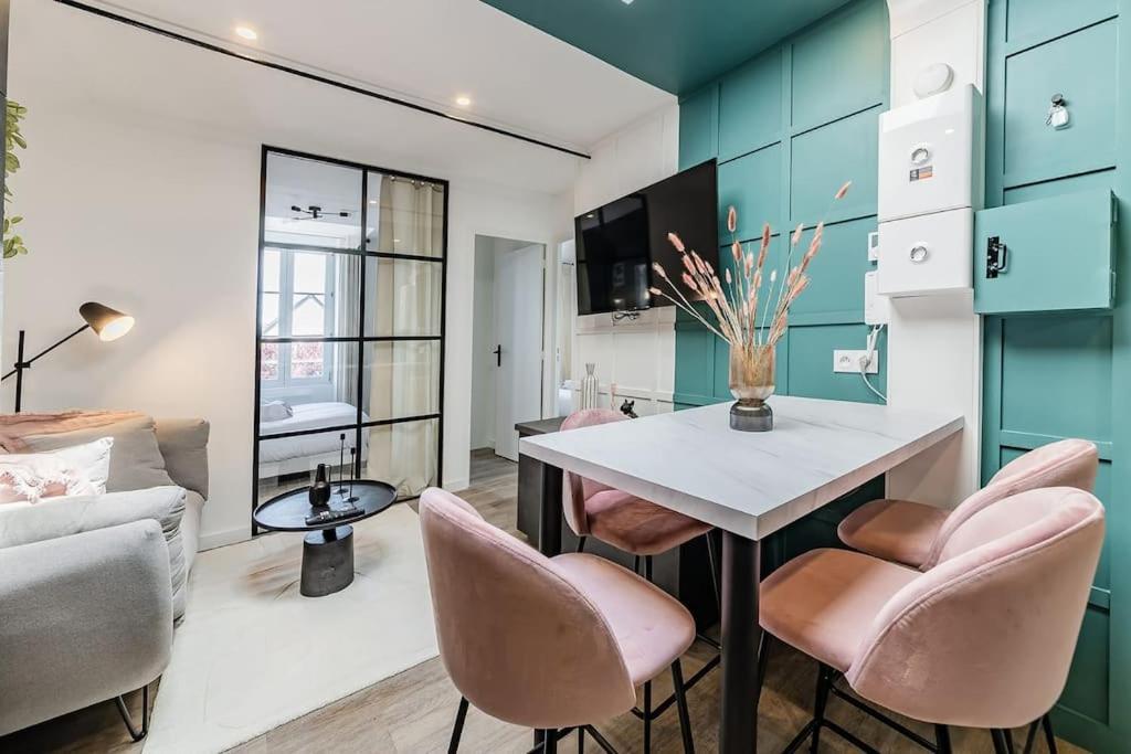 L'Azur Chaleureux Et Cocooning Apartment Segré Exterior foto